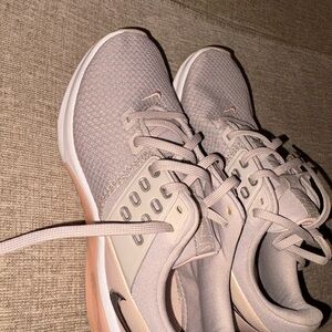 Nike Women's Light Pink Athletic Shoes